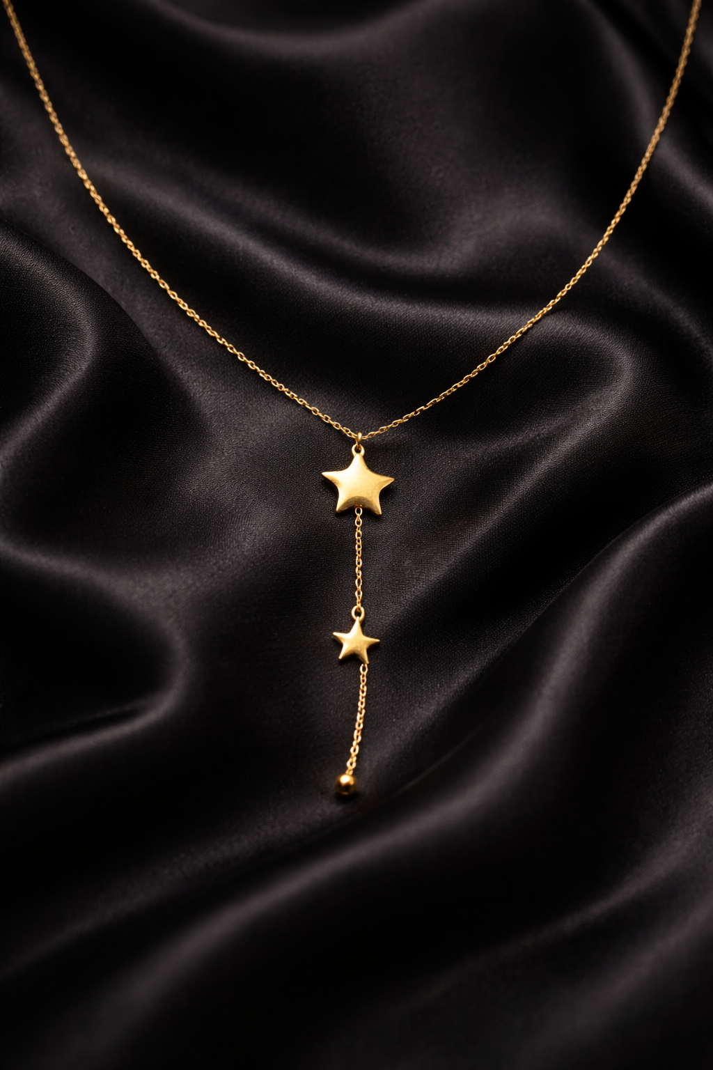 Two star pendent necklace