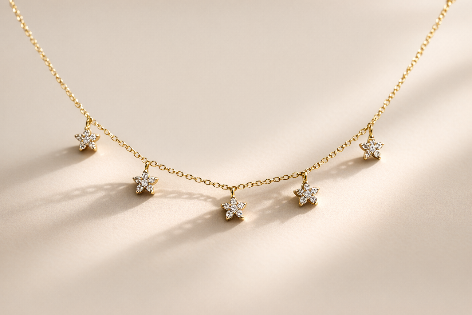 5 Star crystal pendant necklace