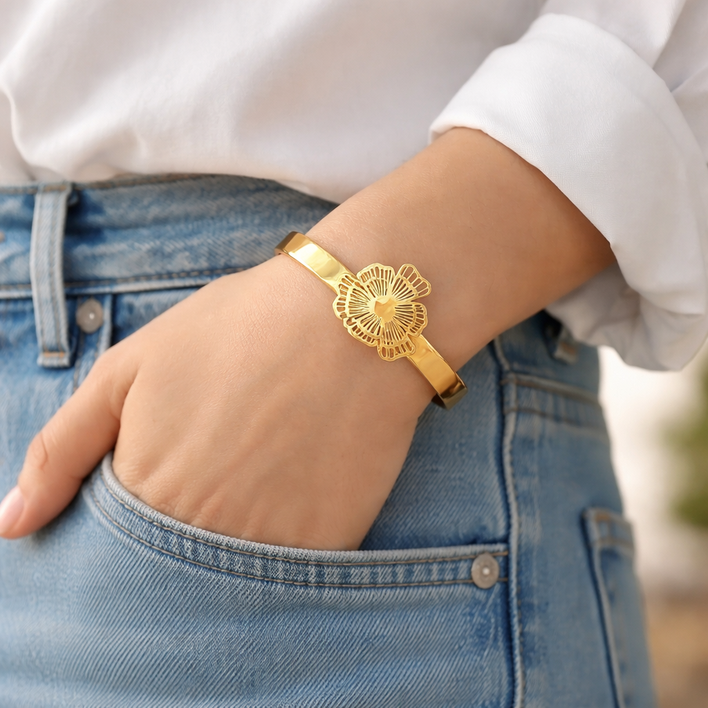 Golden Bloom Luxe Bracelet