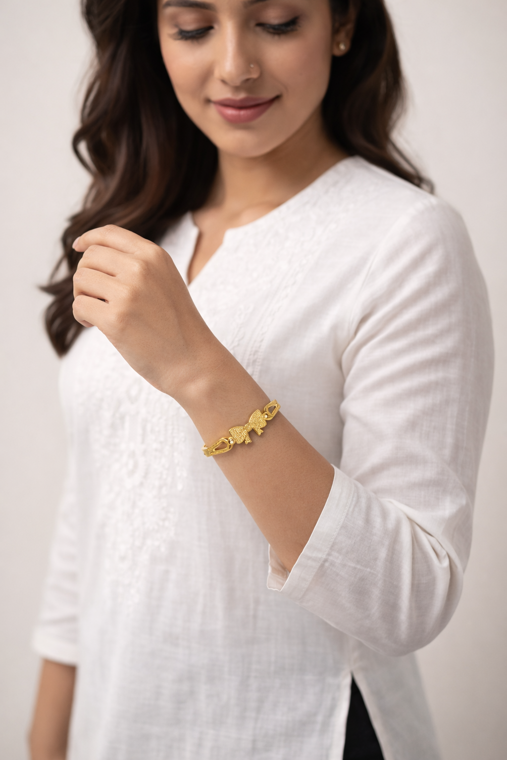 Imperial Ribbon Gold Bracelet