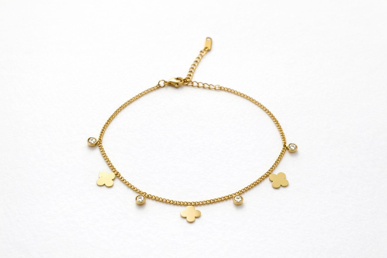 Golden Clover Luxe Bracelet