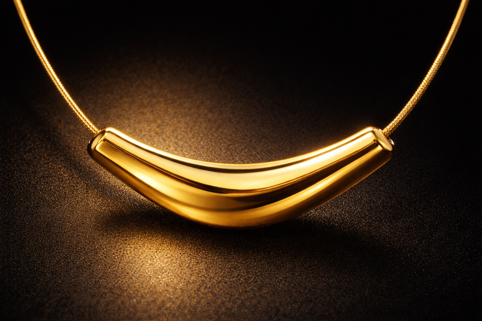 Luna Arc Golden Necklace