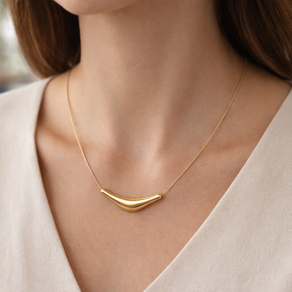 Luna Arc Golden Necklace