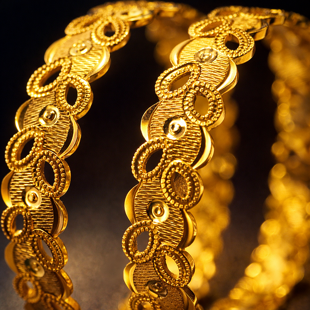 Aurelia Oval Bloom Royale Bangles
