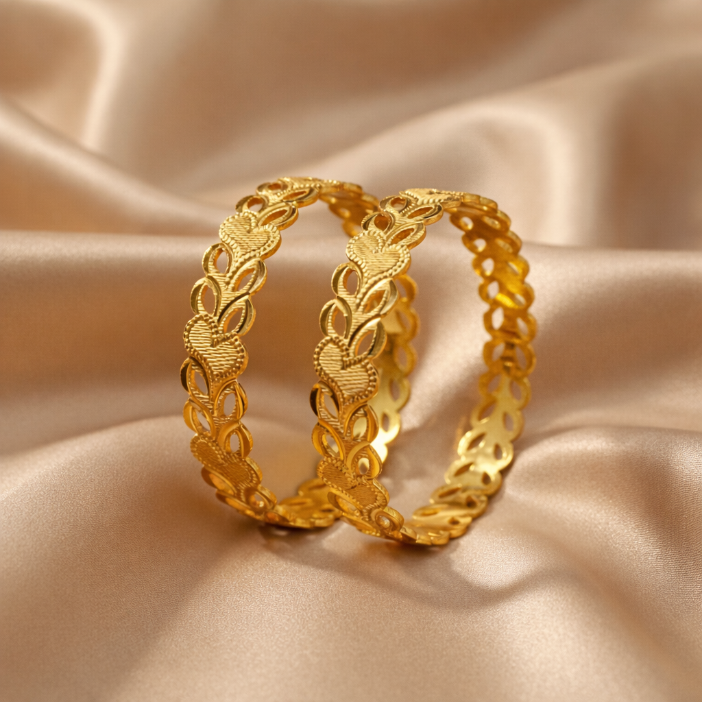 Aurelia Heartlink Gold Bangles