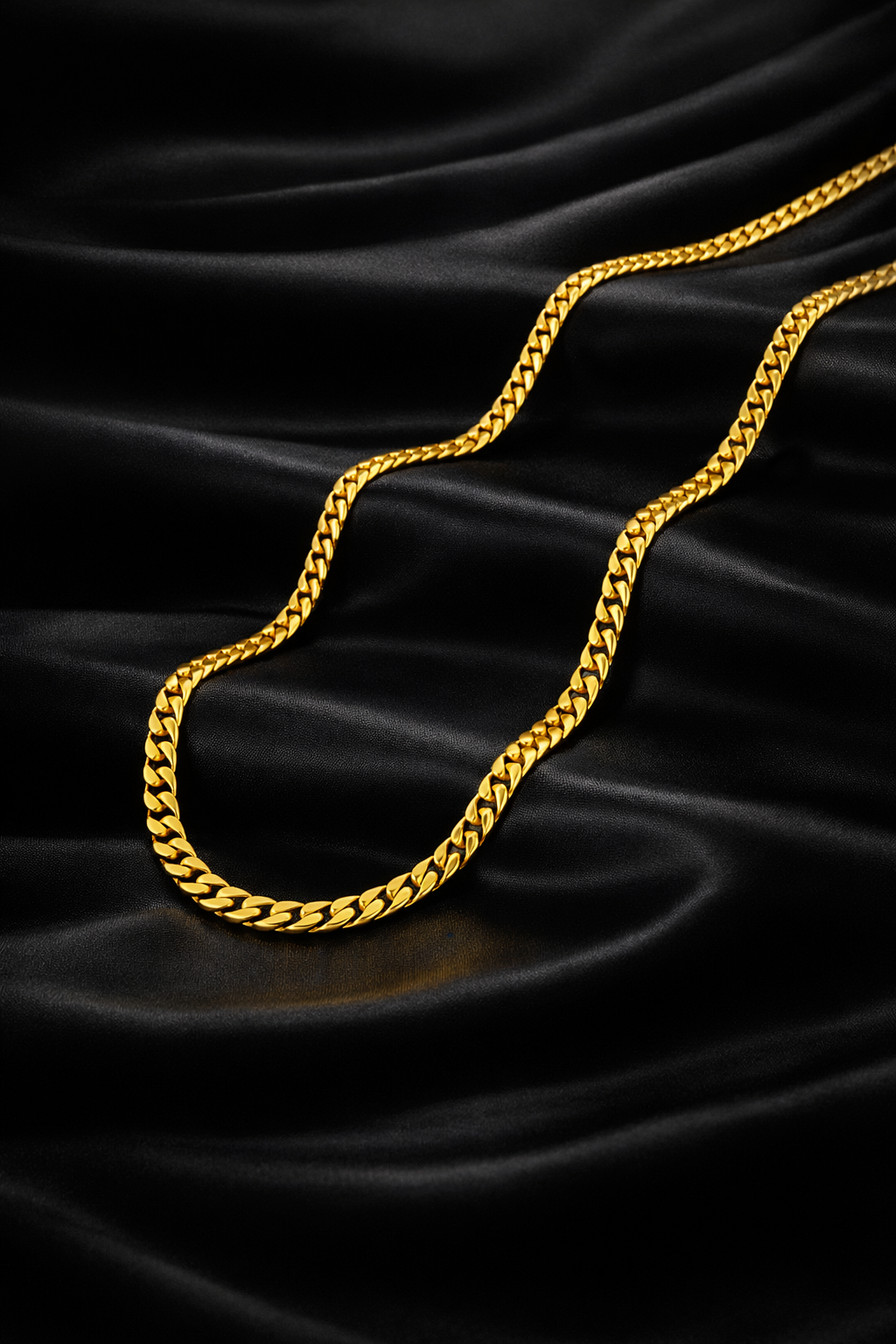 Majestic Curb Gold Chain