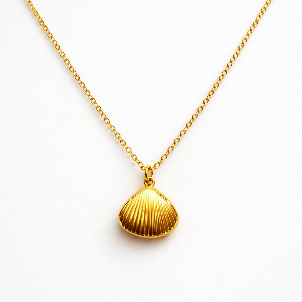 Gold Scallop Pendant Necklace
