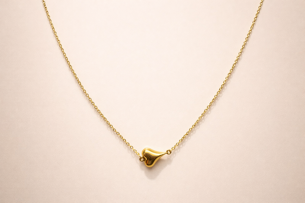 Sculpted Heart Gold Necklace