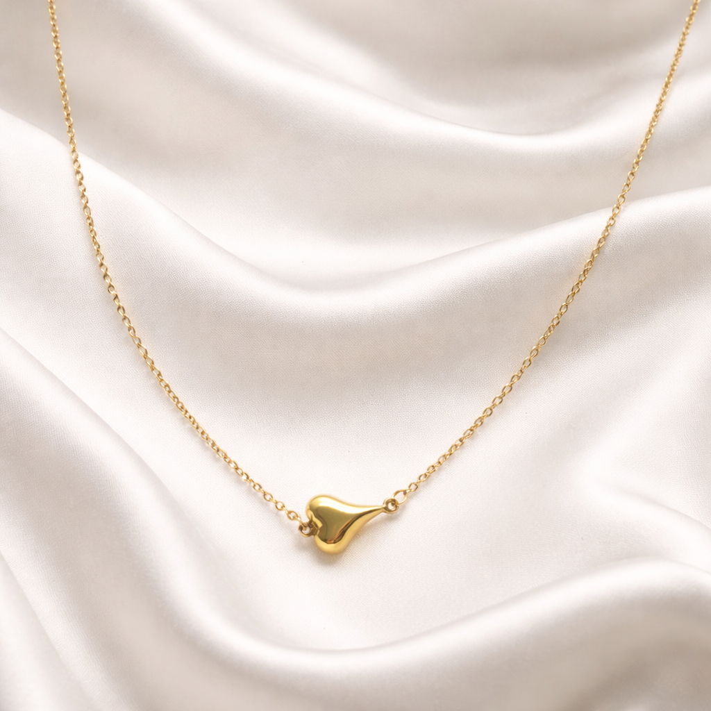 Sculpted Heart Gold Necklace